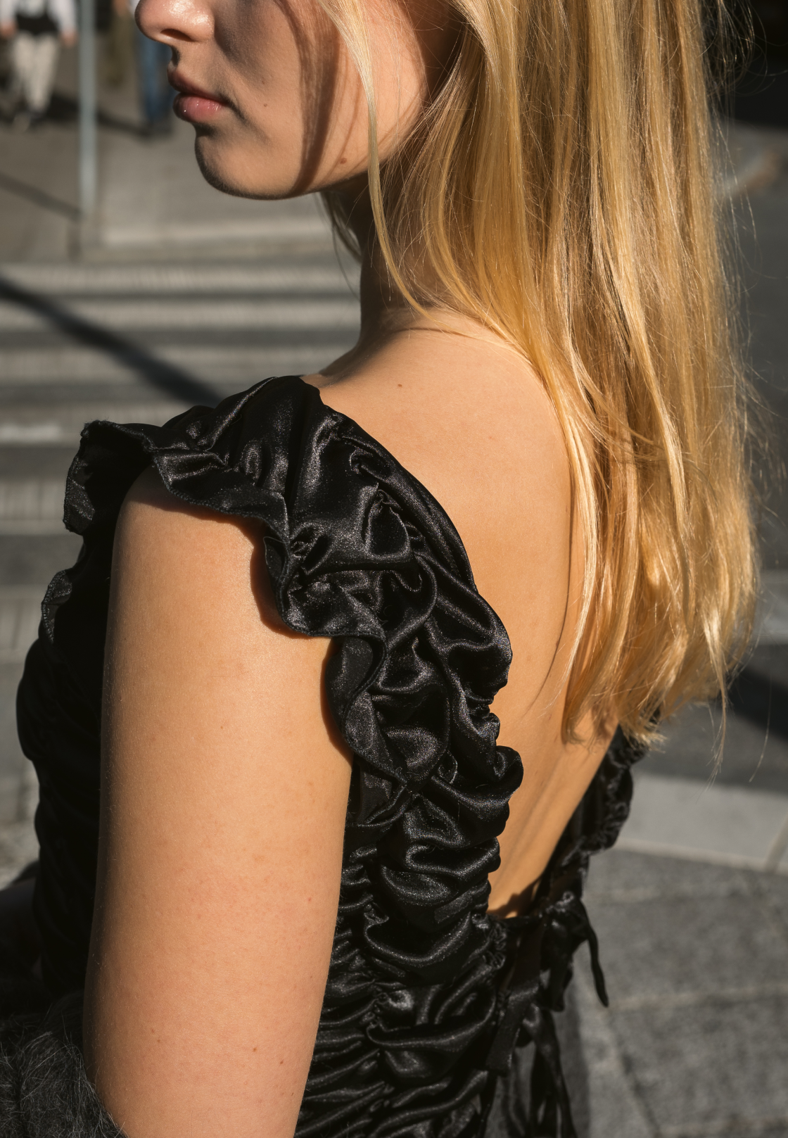 MATILDA TOP / SVART