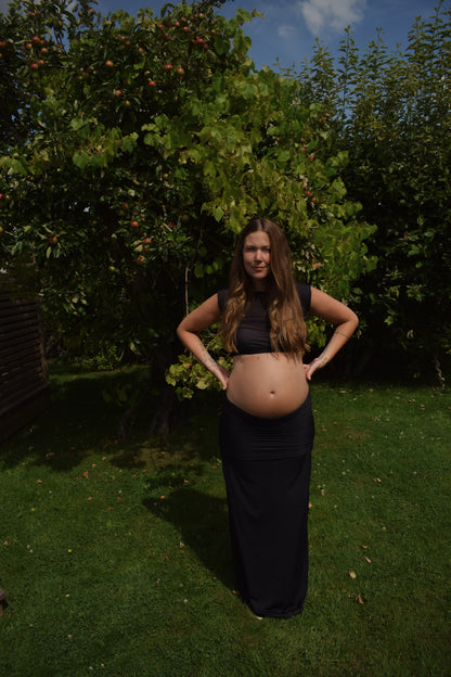 AVA SKIRT / BLACK