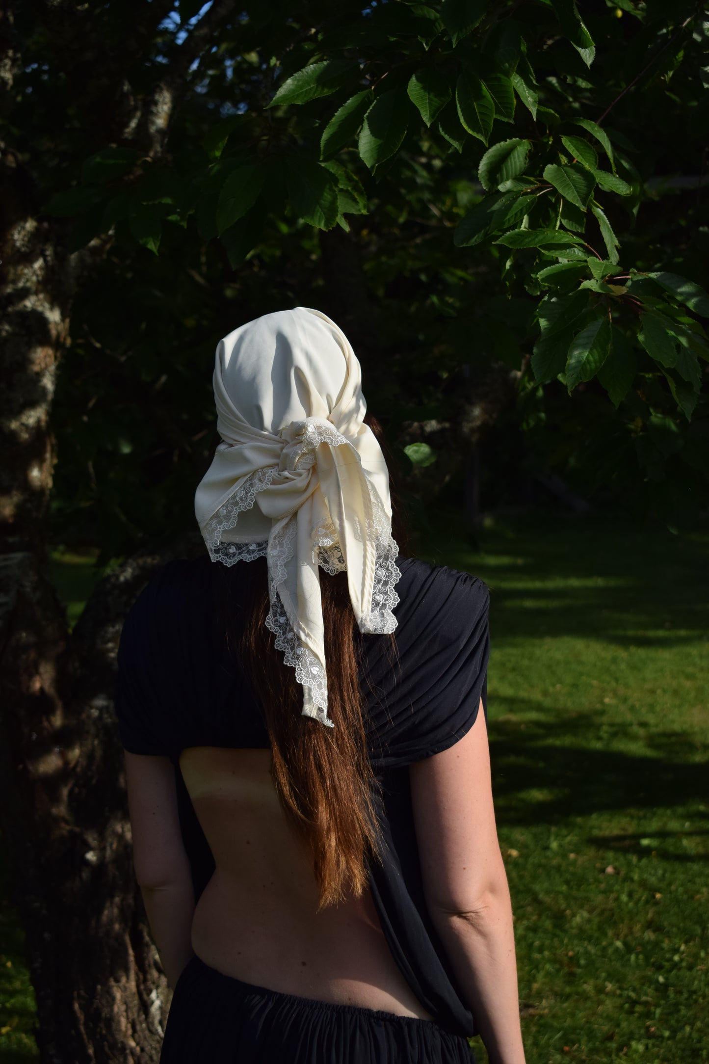 LACE SCARF XL / CREAM