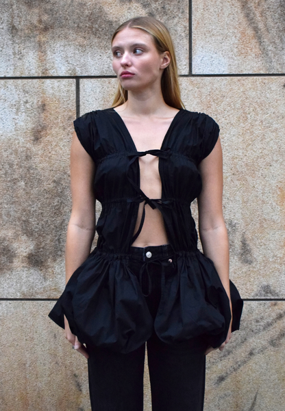 AMIE TOP / SVART