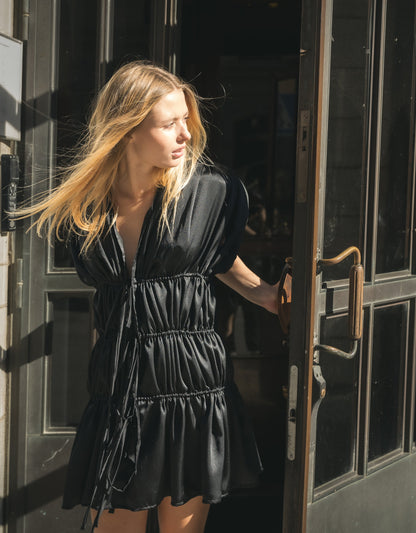 RUTH DRESS MINI / SVART