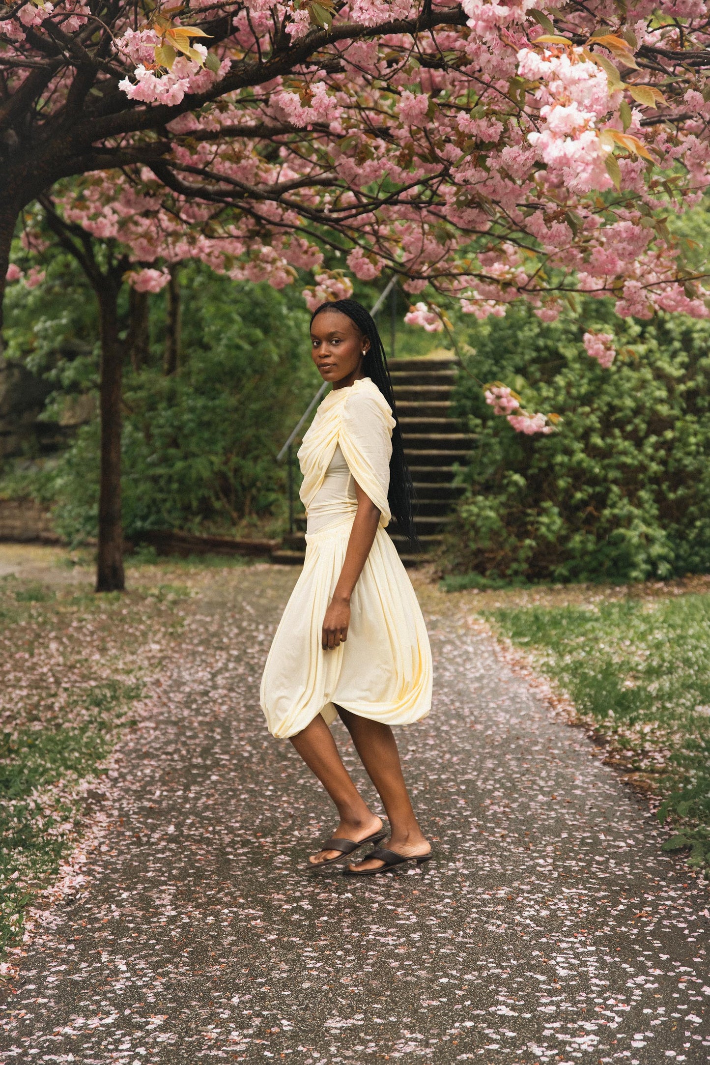 AVA TOP / BUTTER YELLOW