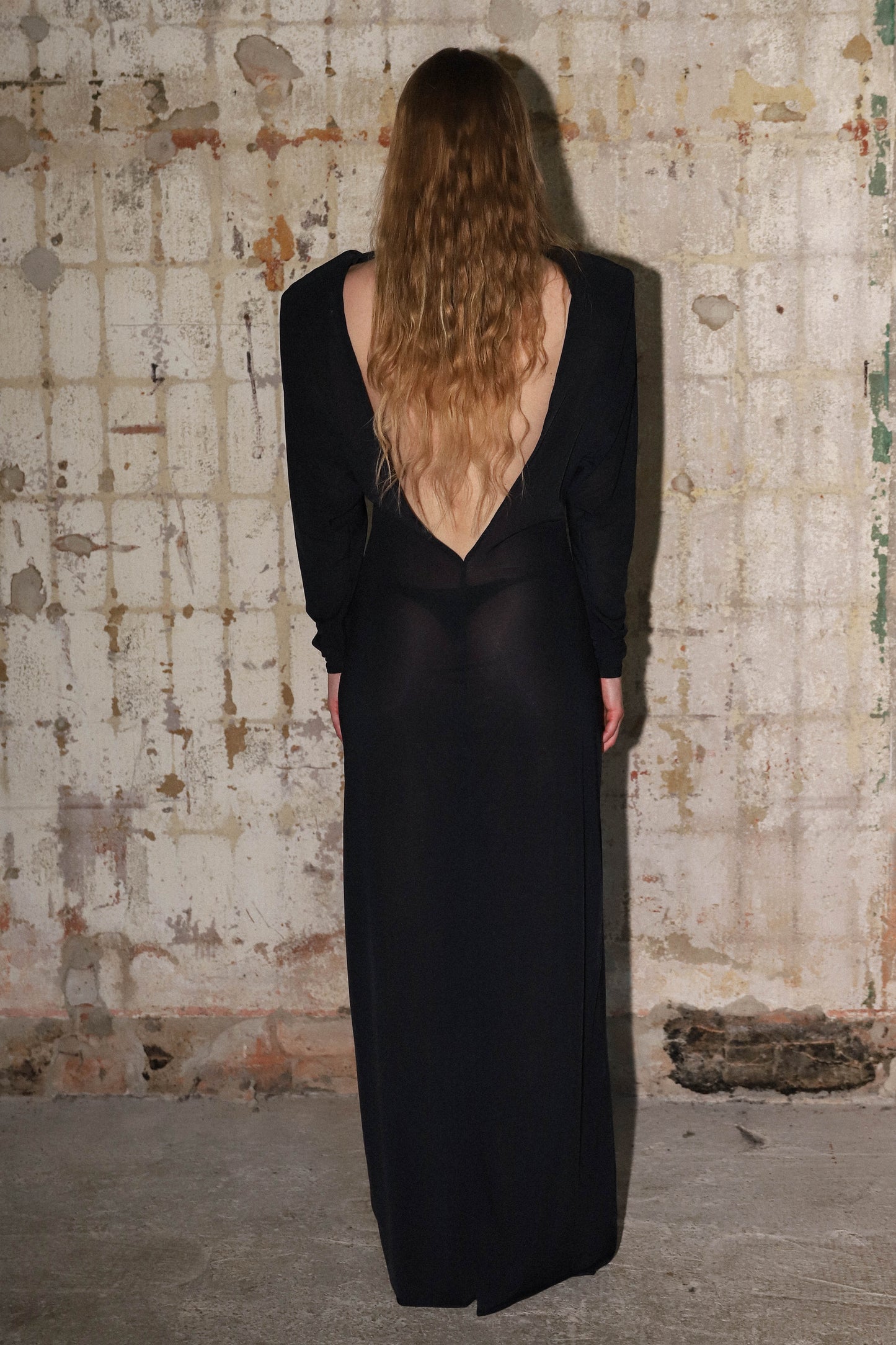 LOU DRESS / BLACK