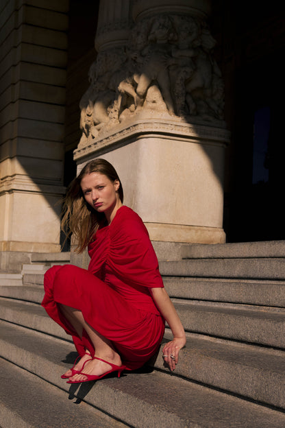 AVA TWISTED SKIRT / RED