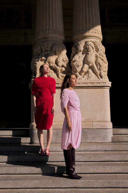AVA TWISTED SKIRT / RED