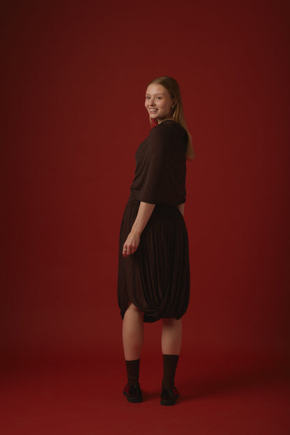 AVA TWISTED SKIRT / BROWN