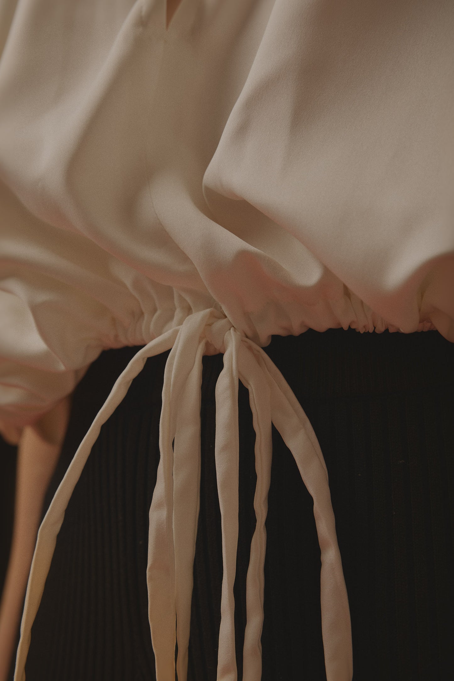 EMMA TIE TOP / CREAM