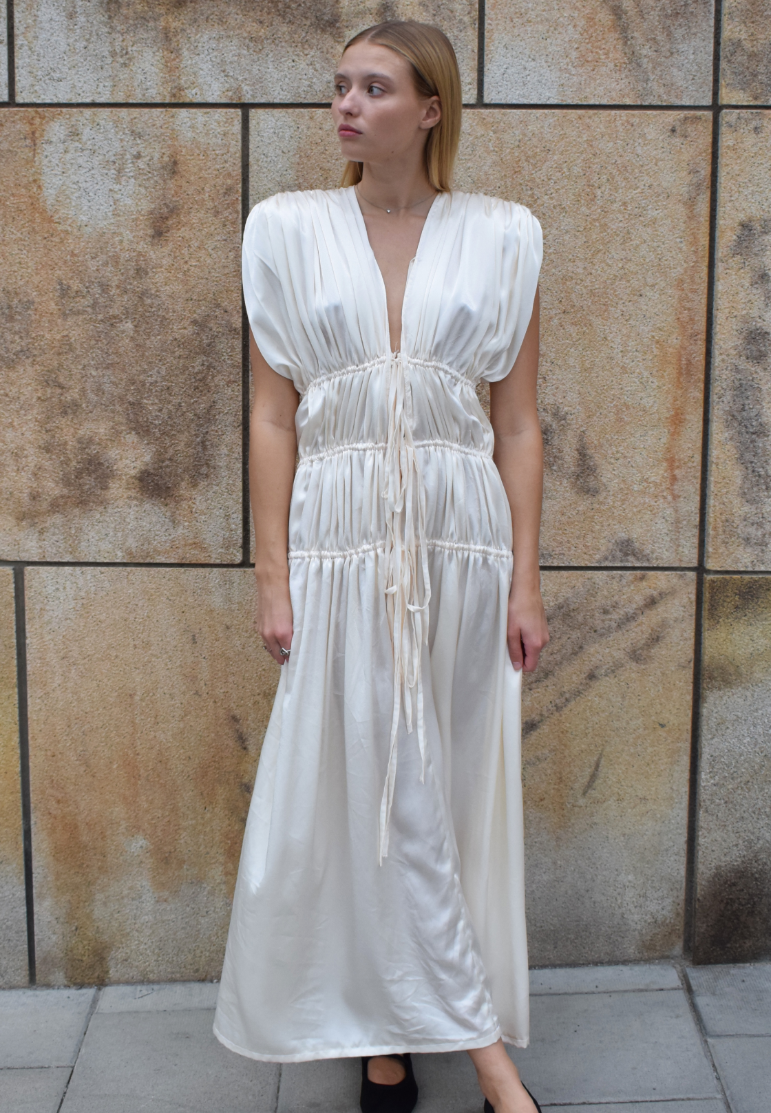 RUTH DRESS / CREAM