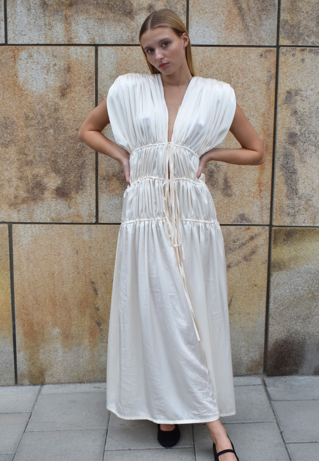 RUTH DRESS / CREAM